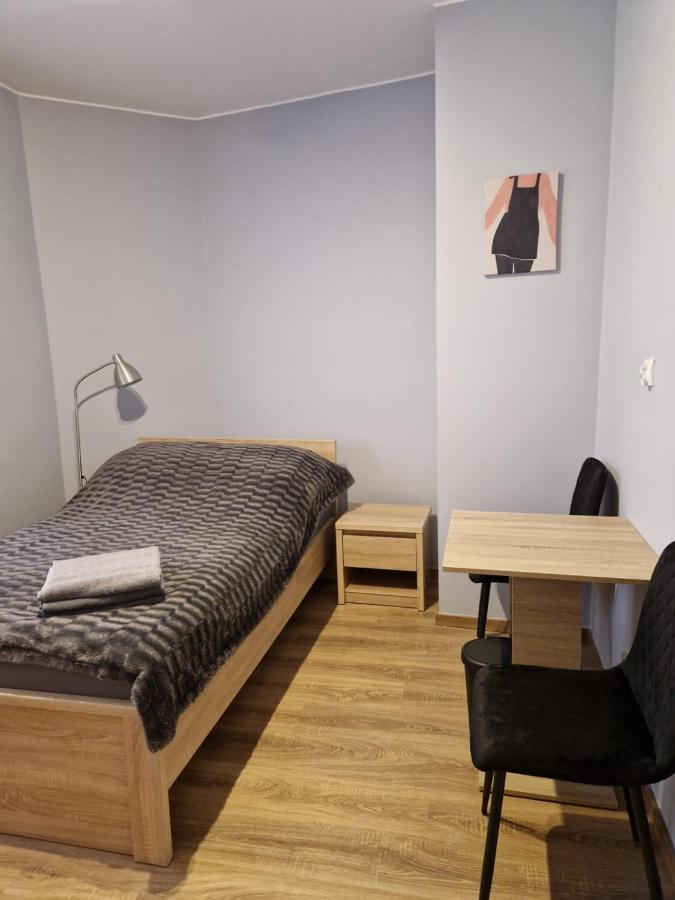 شقة Apartament Przybudowka كاتوفيتسه المظهر الخارجي الصورة