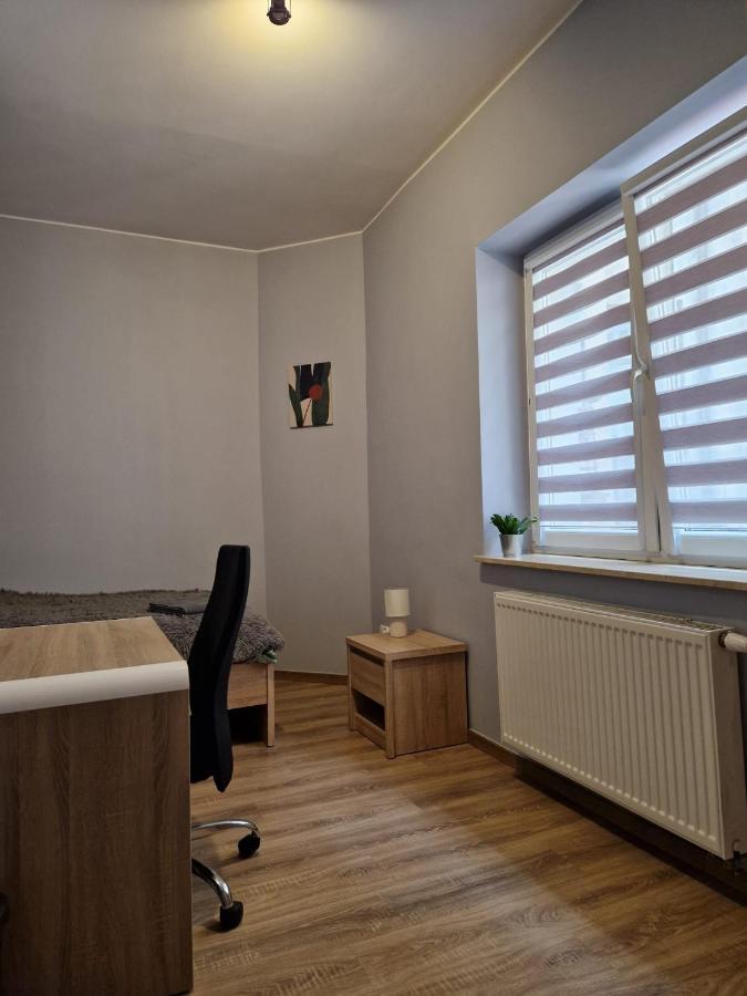 شقة Apartament Przybudowka كاتوفيتسه المظهر الخارجي الصورة
